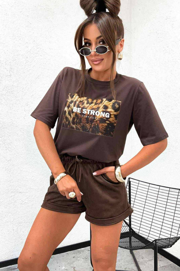 T-SHIRT STRONG BROWN 1